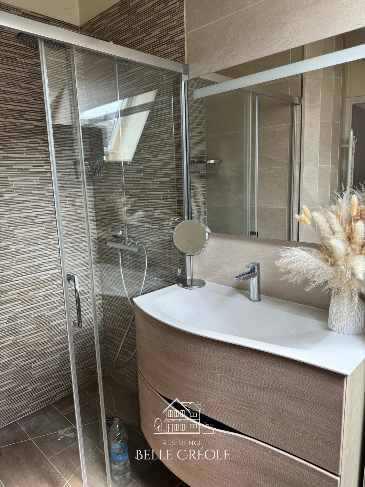 Duplex Vip Jacuzzi A 15Min De Disneyland Paris Et 1H De Paris Quincy-Voisins Ngoại thất bức ảnh